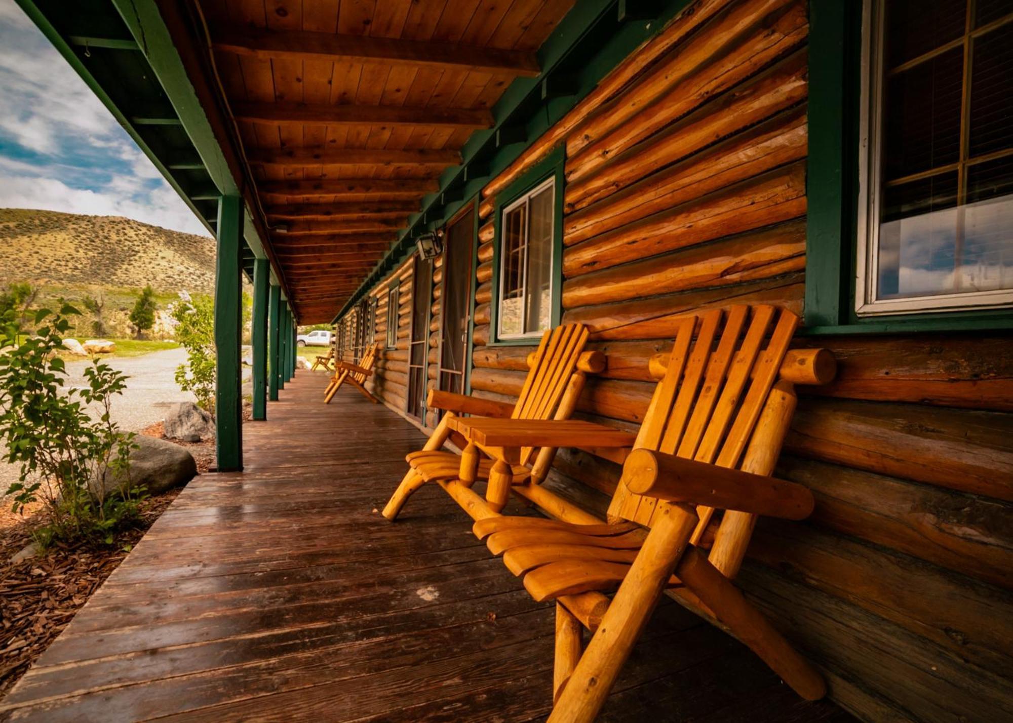 Chinook Winds Lodge دوبويس المظهر الخارجي الصورة
